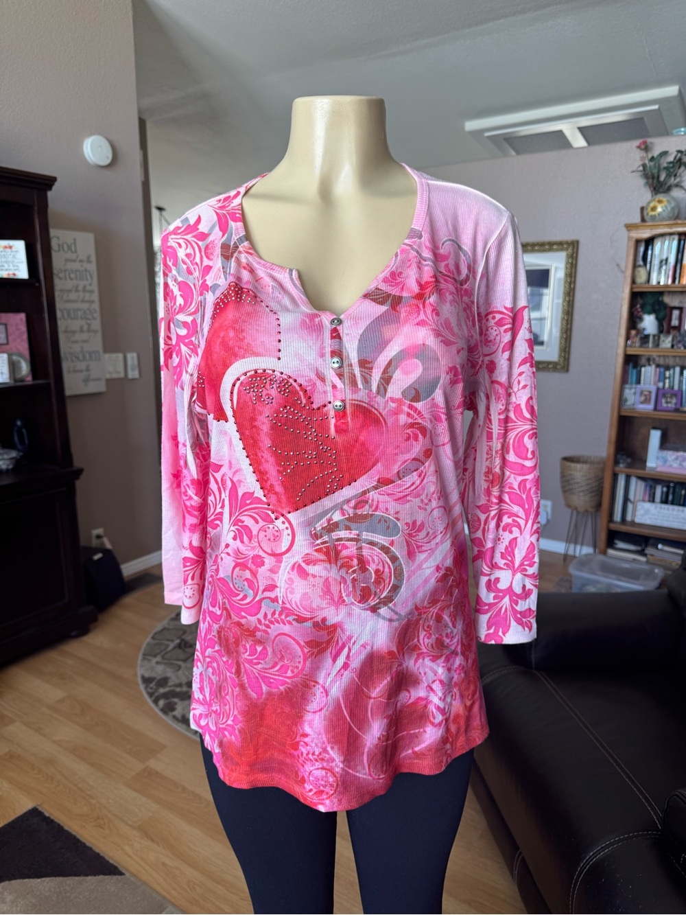 Style & Co pink & red heart print V-neck long sleeve blouse-size L